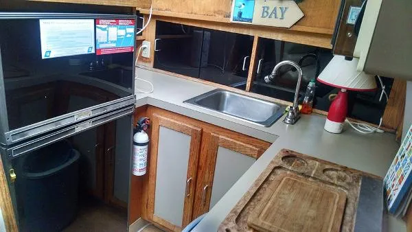 Slide: The Image of Mainship 36 Aft Cabin 1985 - 4