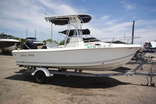 Slide: The Image of Sea Pro 196 Center Console (MD) 2006 - 0