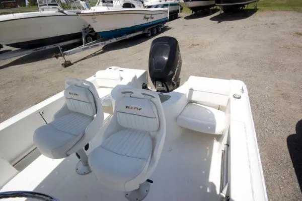 Slide: The Image of Sea Pro 196 Center Console (MD) 2006 - 4
