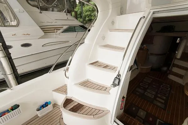 Slide: The Image of Sealine F44 Flybridge 2000 - 5