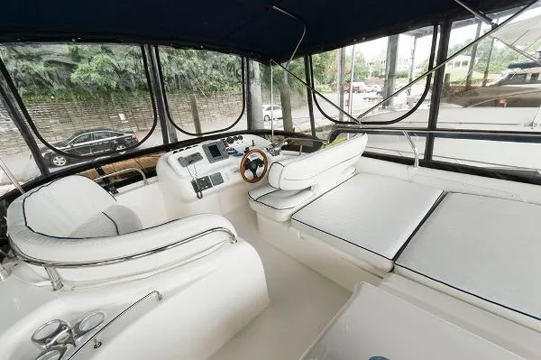 Slide: The Image of Sealine F44 Flybridge 2000 - 6