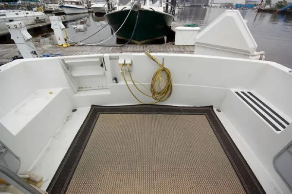 Slide: The Image of Mainship 35 Convertible MD 1993 - 9