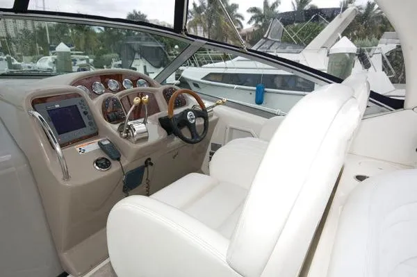 Slide: The Image of Sea Ray 340 Sundancer 2007 - 5