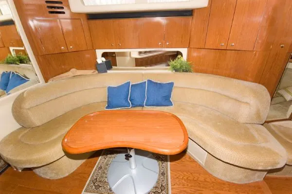 Slide: The Image of Sea Ray 380 Sundancer (MD) 2002 - 4