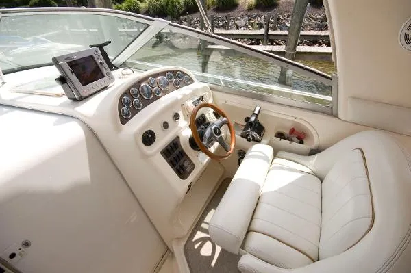 Slide: The Image of Sea Ray 290 Sundancer 1998 - 4