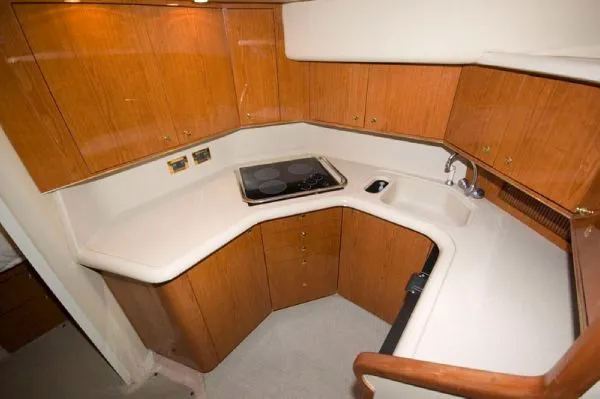 Slide: The Image of Sea Ray 380 AFT CABIN DIESEL (MD) 2000 - 7