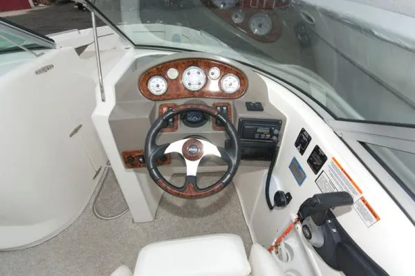 Slide: The Image of Rinker 282 Captiva Bowrider 2006 - 1