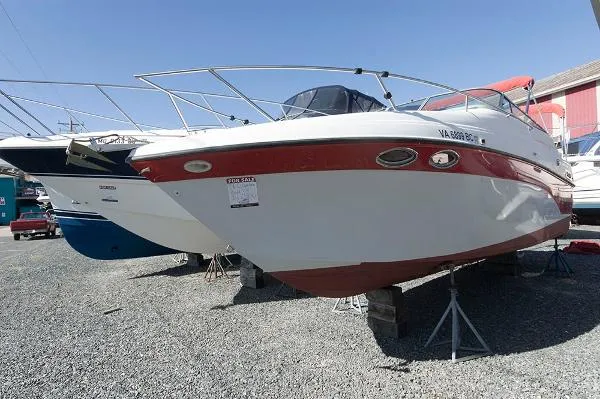Slide: The Image of Crownline Boats 262 CR 2001 - 1