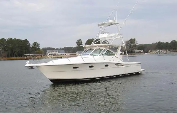 Slide: The Image of Tiara 3500 Open 1999 - 2