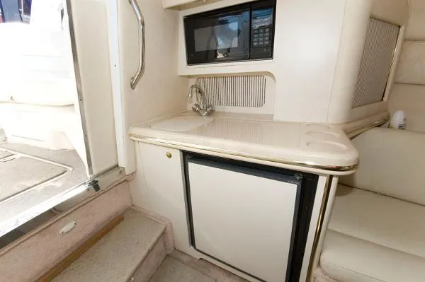 Slide: The Image of Sea Ray 280 Sun Sport 2000 - 6