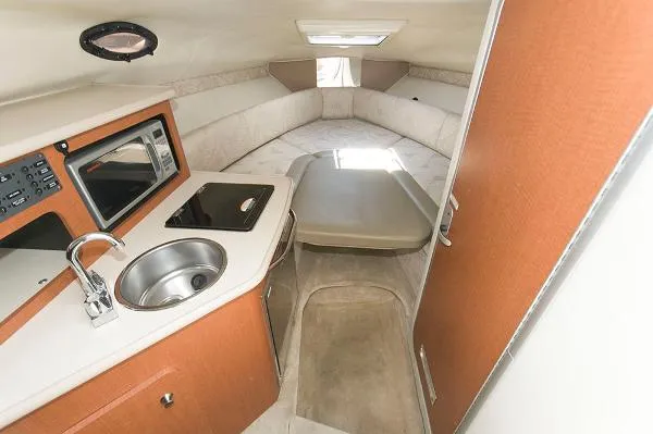 Slide: The Image of Chaparral 240 Signature Cruiser 2005 - 8