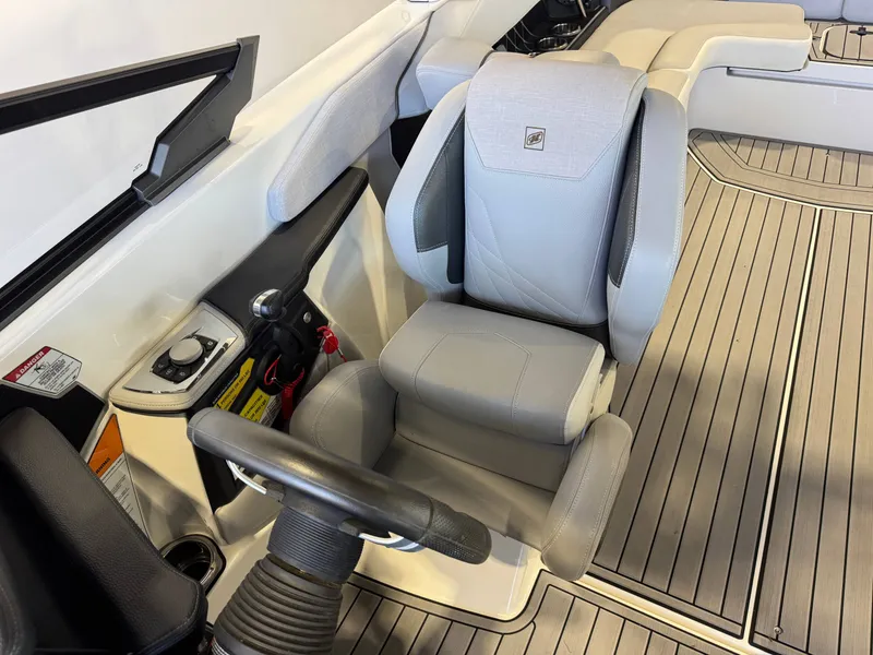 Slide: The Image of Nautique Super Air Nautique GS24 2022 - 21