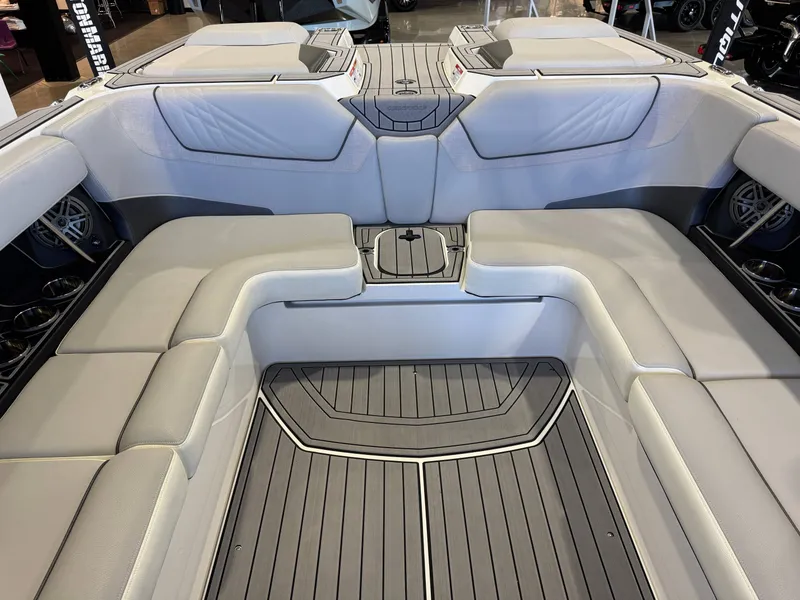 Slide: The Image of Nautique Super Air Nautique GS24 2022 - 27