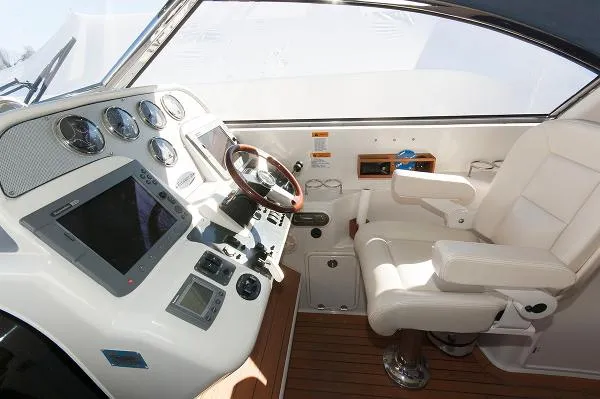 Slide: The Image of Chris-Craft Roamer 40 2005 - 4