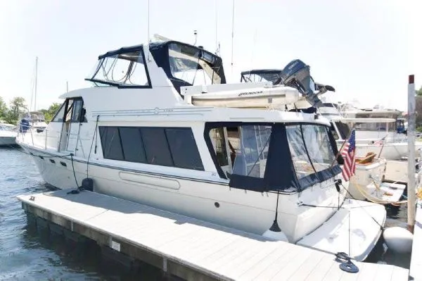 Slide: The Image of Bayliner 4788 Motoryacht (VT) 1999 - 0