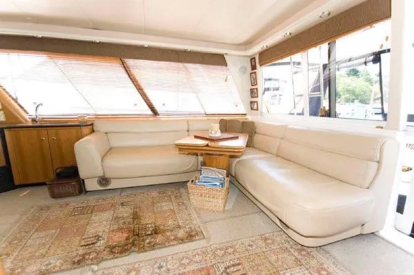 Slide: The Image of Bayliner 4788 Motoryacht (VT) 1999 - 2