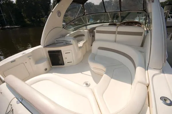 Slide: The Image of Sea Ray 320 Sundancer 2005 - 2