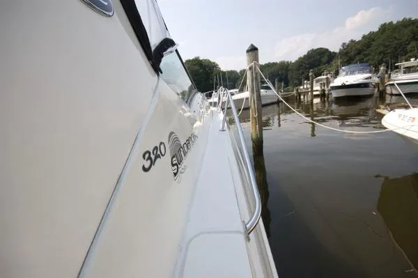 Slide: The Image of Sea Ray 320 Sundancer 2005 - 8