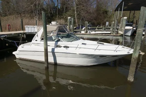 Slide: The Image of Sea Ray 310 Sundancer 2002 - 0