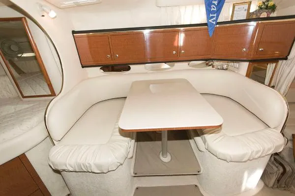 Slide: The Image of Sea Ray 310 Sundancer 2002 - 8