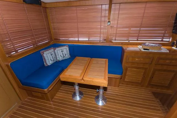 Slide: The Image of Mariner Yachts 37 Seville VA 2007 - 10