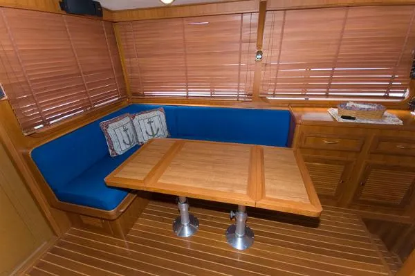Slide: The Image of Mariner Yachts 37 Seville VA 2007 - 11