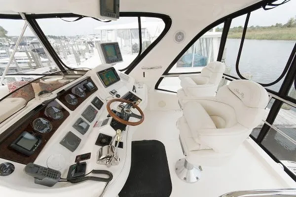 Slide: The Image of Sea Ray 480 Sedan Bridge 2003 - 7