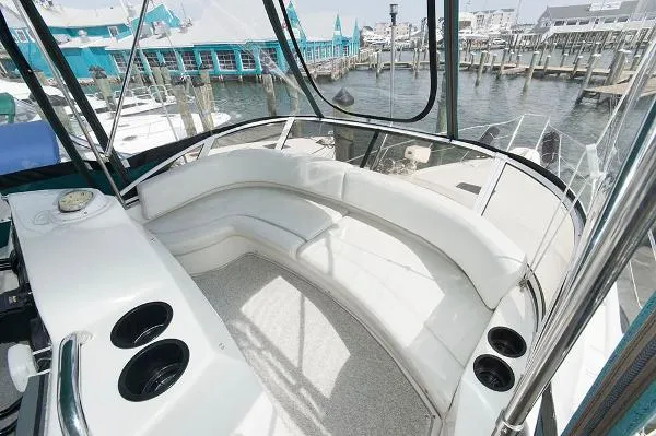 Slide: The Image of Silverton 351 Sedan Cruiser 1997 - 9