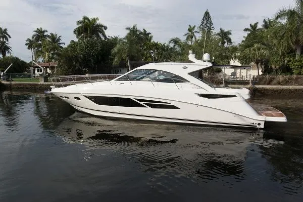 Slide: The Image of Sea Ray 510 Sundancer 2015 - 2