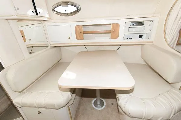 Slide: The Image of Sea Ray 290 Sundancer 2000 - 3