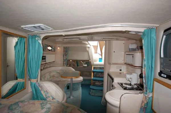 Slide: The Image of Sea Ray 330 Sundancer (MA) 1996 - 2