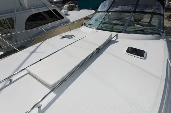 Slide: The Image of Sea Ray 380 Sundancer 2000 - 9