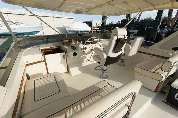 Slide: The Image of Tollycraft 61 Pilothouse 1988 - 10