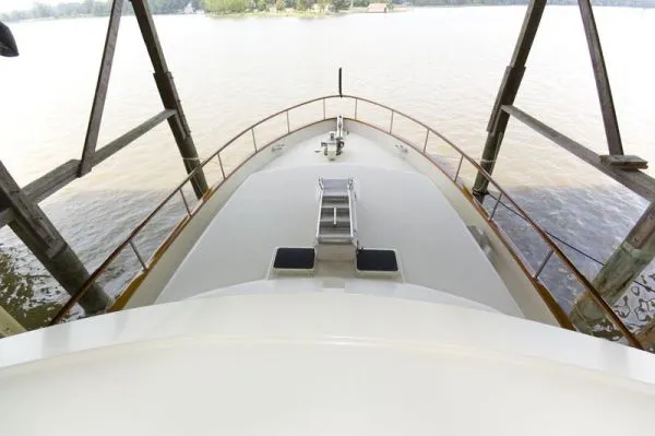 Slide: The Image of Tollycraft 61 Pilothouse 1988 - 6
