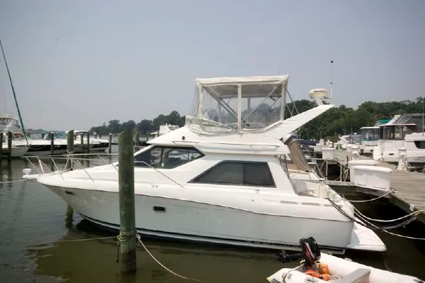 Slide: The Image of Bayliner 3258 Command Bridge 2000 - 0