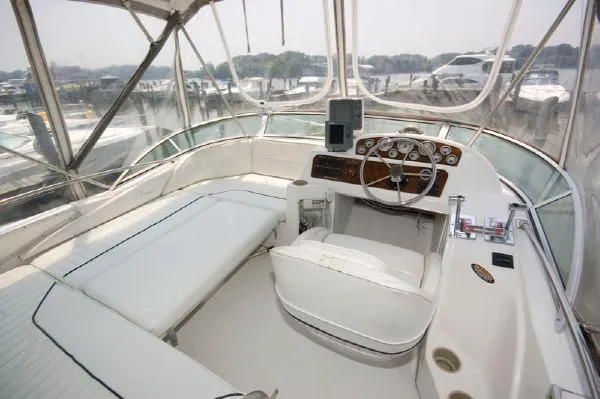 Slide: The Image of Bayliner 3258 Command Bridge 2000 - 11