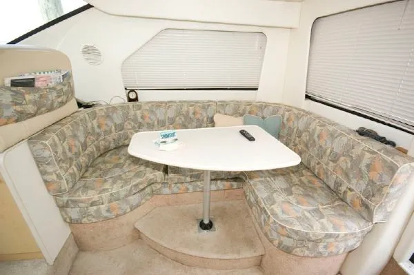 Slide: The Image of Bayliner 3258 Command Bridge 2000 - 4