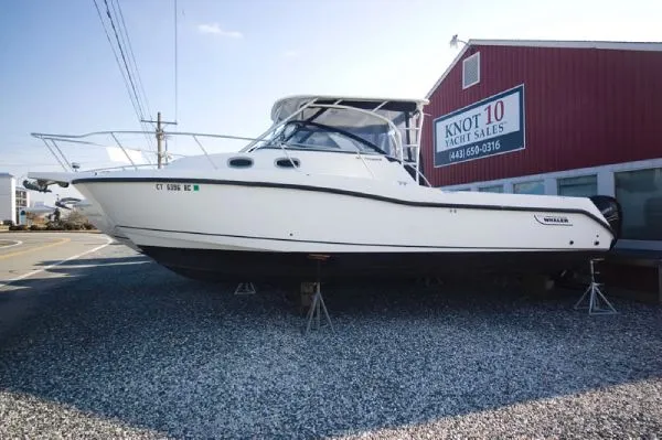 Slide: The Image of Boston Whaler 305 Conquest w/ Diesel Gen (MD) 2006 - 0