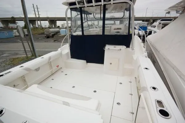 Slide: The Image of Boston Whaler 305 Conquest w/ Diesel Gen (MD) 2006 - 3