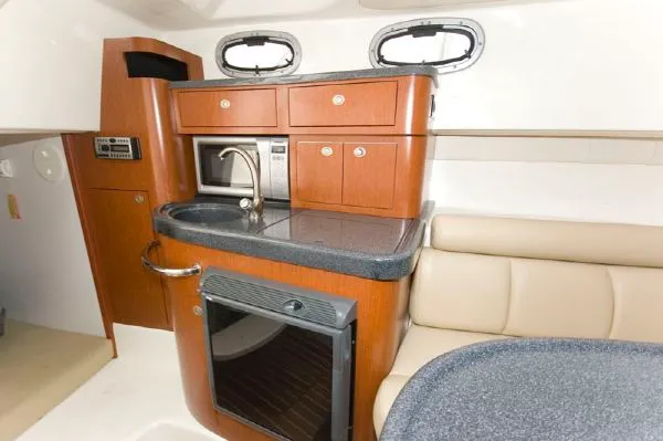 Slide: The Image of Boston Whaler 305 Conquest w/ Diesel Gen (MD) 2006 - 5