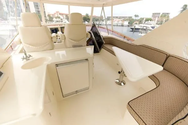 Slide: The Image of Hampton 558 Pilothouse 2007 - 6