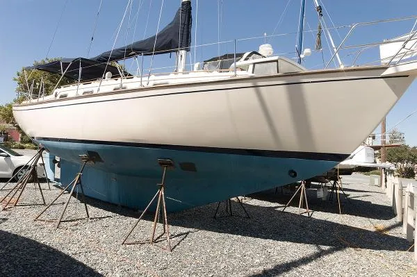 Slide: The Image of Island Packet 35 1990 - 0