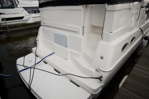 Slide: The Image of Silverton 392 Motor Yacht MD 2000 - 1