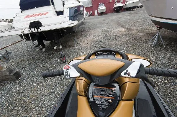 Slide: The Image of Sea-Doo RXP 215 with 60 Hours 2006 - 3