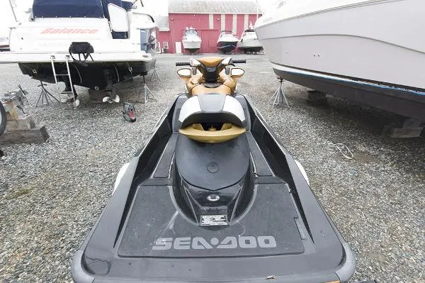 Slide: The Image of Sea-Doo RXP 215 with 60 Hours 2006 - 6