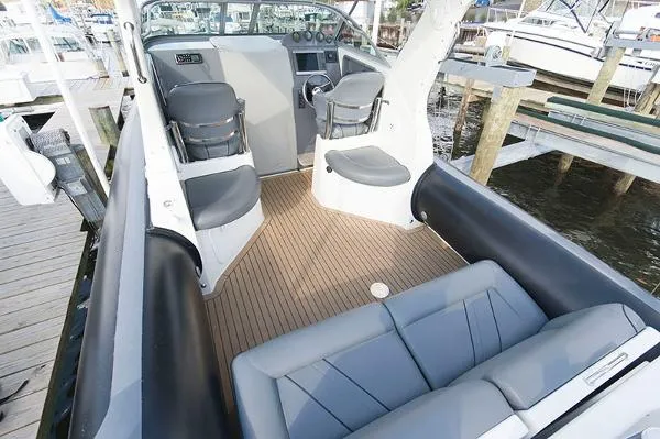 Slide: The Image of Protector 28 Targa 2002 - 4