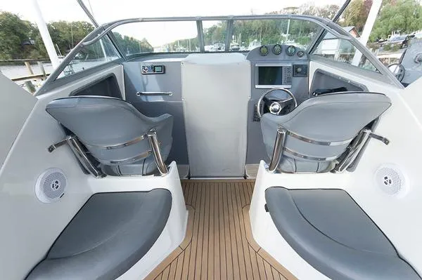 Slide: The Image of Protector 28 Targa 2002 - 6