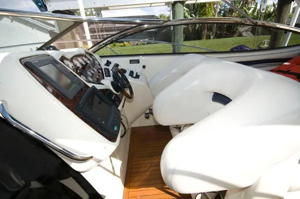 Slide: The Image of Sunseeker Superhawk 48 1999 - 7