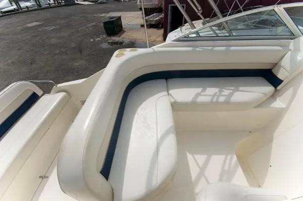 Slide: The Image of Rinker 266 Fiesta Vee MD 1998 - 4