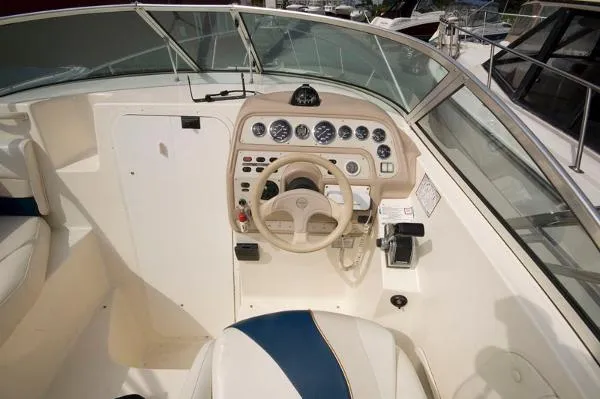Slide: The Image of Rinker 266 Fiesta Vee MD 1998 - 6